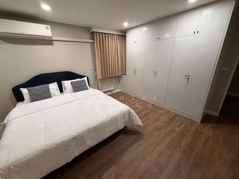 Regency Court condominium, Bangkok, 1 Khlong Toei District, Khlong Toei District, Bangkok, Khlong Toei, Bangkok, 4 Bedrooms, 360 sqm, Condo For Rent, by Thachaya Buanong, 500540272 - DDproperty.com