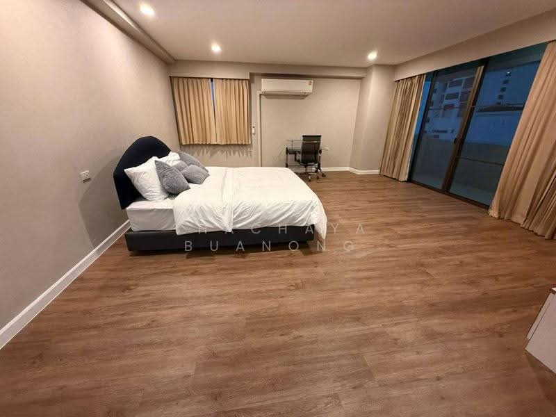 Regency Court condominium, Bangkok, 1 Khlong Toei District, Khlong Toei District, Bangkok, Khlong Toei, Bangkok, 4 Bedrooms, 360 sqm, Condo For Rent, by Thachaya Buanong, 500540272 - DDproperty.com