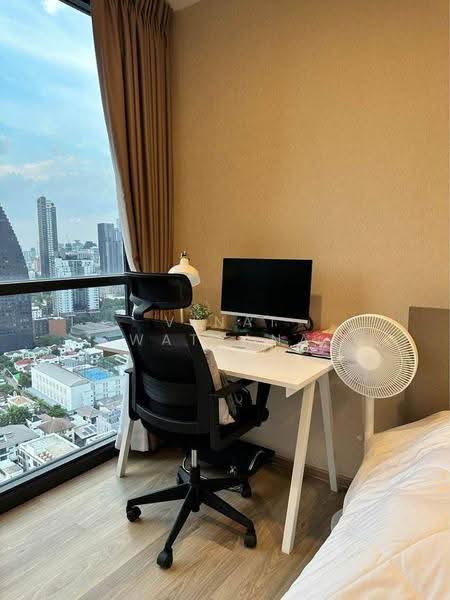 Oka Haus Sukhumvit 36, Bangkok, 3399 Rama 4 Road, Khong Tan, Khlong Toei, Bangkok, 1 Bedroom, 35 sqm, Condo For Rent, by Vinai Wattana, 500540295 - DDproperty.com