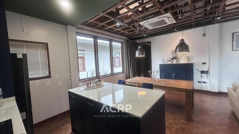 Brown Brick Thonglor, Bangkok, Soi Ekamai 21, Khlong Tan Nua, Watthana, Bangkok, 2 Bedrooms, 100 sqm, Apartment For Rent, by Acute Realty Partner Co.,Ltd., 500540306 - DDproperty.com