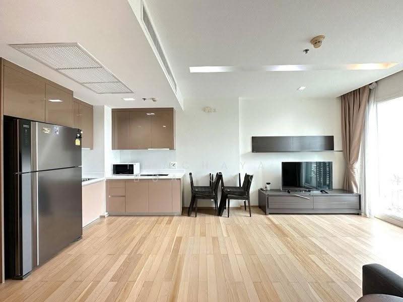 Siri At Sukhumvit, Bangkok, 902 Sukhumvit Road, Phra Kanong, Khlong Toei, Bangkok, 2 Bedrooms, 69 sqm, Condo For Sale, by Thachaya Buanong, 500540309 - DDproperty.com