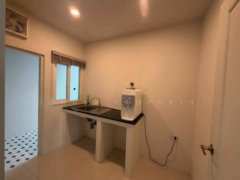 Centro Phahol-Vibhavadi 2, Pathum Thani, Klong 1 Khlong Luang, Khlong Nung, Khlong Luang, Pathum Thani, 4 Bedrooms, 21 sqm, Single Detached House For Rent, by Connex Property, 500540377 - DDproperty.com