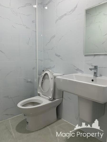 4 Bedroom Townhouse For Rent in Pattanakarn 31, Bangkok, Suan Luang, Bangkok, 4 Bedrooms, 270 sqm, Townhouse For Rent, by Magic Property, 500540526 - DDproperty.com