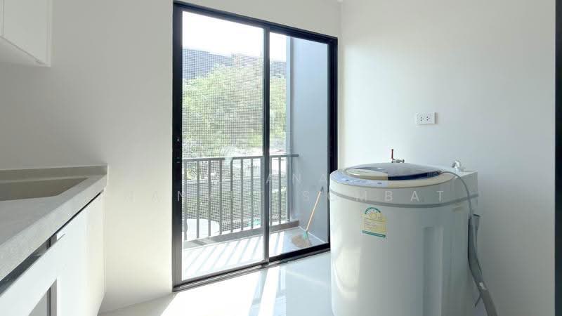 iCondo Sukhumvit 105, Bangkok, 20 Soi Lasalle 19,  Sukhumvit 105 Road, Bang Na, Bangkok, 1 Bedroom, 30 sqm, Condo For Sale, by Kulanat Ananvutisombat, 500540592 - DDproperty.com