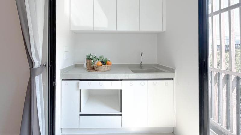 iCondo Sukhumvit 105, Bangkok, 20 Soi Lasalle 19,  Sukhumvit 105 Road, Bang Na, Bangkok, 1 Bedroom, 30 sqm, Condo For Sale, by Kulanat Ananvutisombat, 500540592 - DDproperty.com
