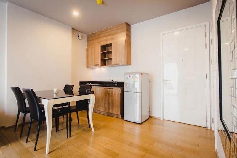 Hive Sathorn, Bangkok, Krung Thonburi Road, Khlong Ton Sai, Khlong San, Bangkok, 1 Bedroom, 50 sqm, Condo For Rent, by Agentbkk, 500541091 - DDproperty.com