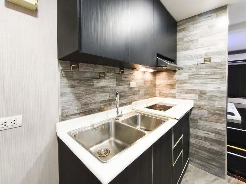 The Kris Ratchada 17, Bangkok, Inthamara 45 Alley, Din Daeng, Bangkok, 1 Bedroom, 46 sqm, Condo For Rent, by Agentbkk, 500541290 - DDproperty.com