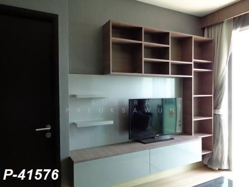 Sky Walk Residences, Bangkok, 1599 Sukhumvit Road, Phra Kanong Nua, Watthana, Bangkok, 2 Bedrooms, 60 sqm, Condo For Rent, by Susira Prueksawun, 500541302 - DDproperty.com
