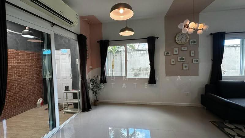 Gusto Petchakasem 69-Kanchanapisek, Bangkok, 89 Road along Khlong Phasi Charoen, southern side, Nong Kham, Nong Khaem, Bangkok, 4 Bedrooms, 134 sqm, Townhouse For Sale, by Mine Home Real Estate, 500541311 - DDproperty.com