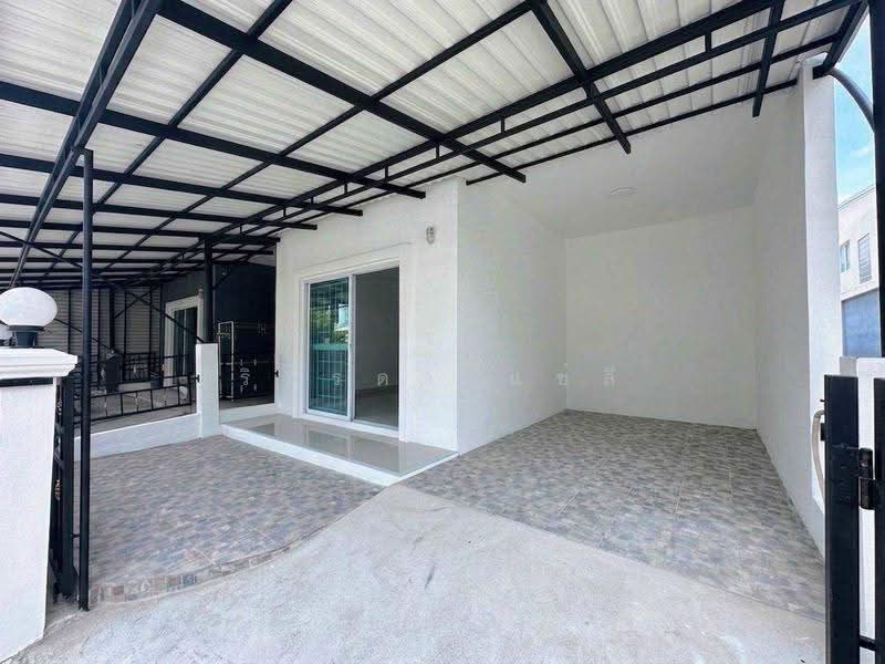 Suan Luang Ville 6, Bangkok, Dok Mai, Prawet, Bangkok, 3 Bedrooms, 100 sqm, Townhouse For Sale, by Rinrada Saelee, 500541318 - DDproperty.com