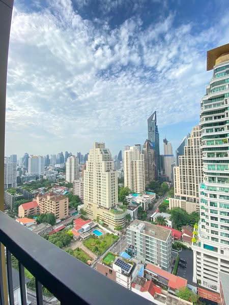 Noble State 39, Bangkok, 35 Soi Sukhumvit 39, Khlong Tan Nua, Watthana, Bangkok, 1 Bedroom, 30 sqm, Condo For Rent, by Poommipat Suradech, 500541337 - DDproperty.com