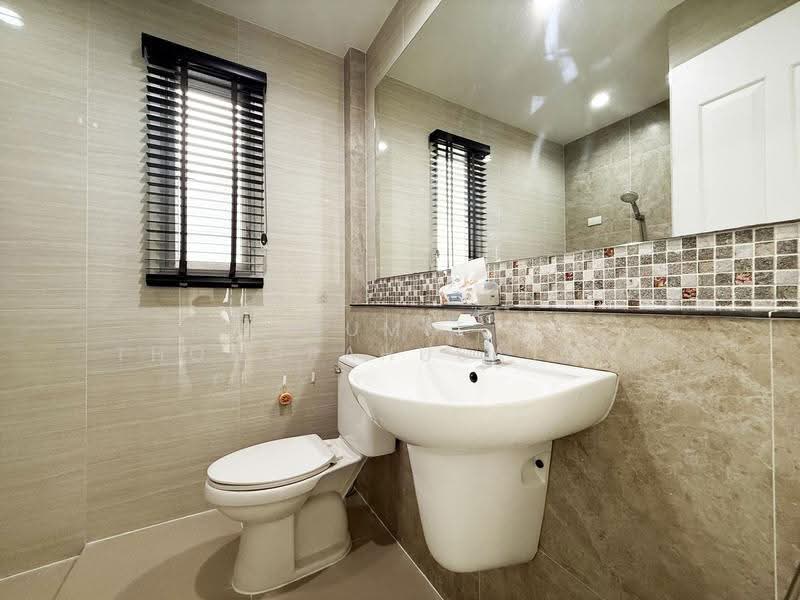 Grandio Petchkasem 81, Bangkok, Machareon Road, Nong Kang Plu, Nong Khaem, Bangkok, 4 Bedrooms, 165 sqm, Single Detached House For Sale, by Sumit Thongpahusatcha, 500541355 - DDproperty.com