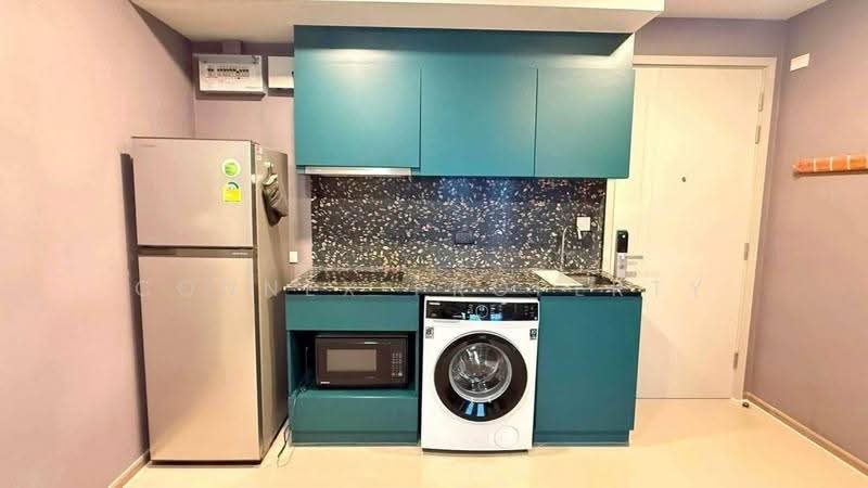 The Base Sukhumvit 50, Bangkok, Soi Roem Charoen 1, Sukhumvit 50 Road, Phra Kanong, Khlong Toei, Bangkok, 1 Bedroom, 35 sqm, Condo For Rent, by Connex Property, 500541435 - DDproperty.com