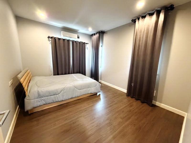 Burasiri Rangsit, Pathum Thani, Rangsit-Pathum Thani Road, Suan Pring Thai, Muang Pathum Thani, Pathum Thani, 4 Bedrooms, 220 sqm, Single Detached House For Rent, by นัฐพงค์ มณีอัครเนตร, 500541442 - DDproperty.com