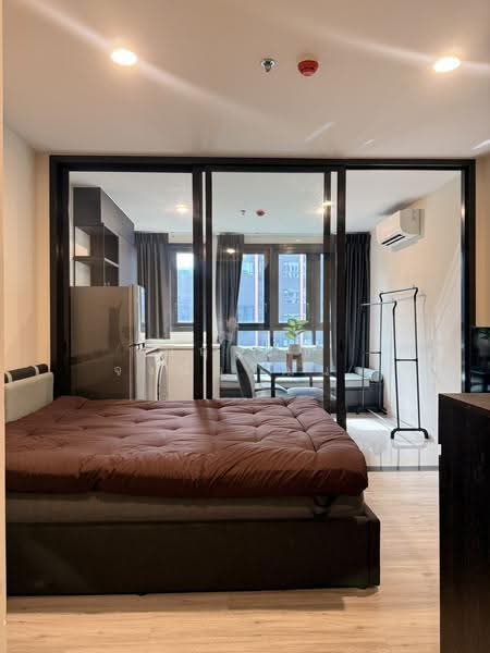 XT Huaikhwang, Bangkok, 244 Ratchadaphisek Road, Huai Khwang, Bangkok, 1 Bedroom, 30 sqm, Condo For Sale, by Narupon Jongmanwattana, 500541474 - DDproperty.com