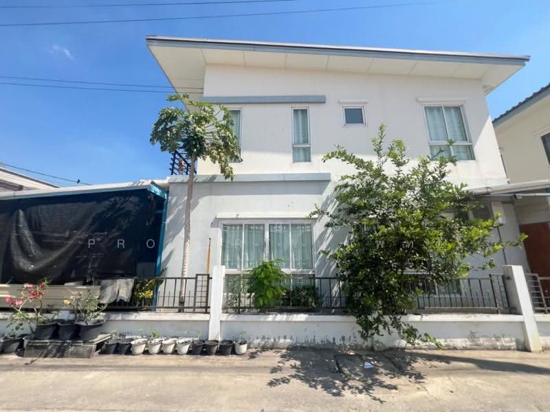 ฟลอร่าวิลล์ ฉลองกรุง61 (Flora Ville Chalong Krung61), Bangkok, Lam Pla Tiew, Lat Krabang, Bangkok, 3 Bedrooms, 100 sqm, Townhouse For Sale, by The Best Property แพทตี้, 500541556 - DDproperty.com