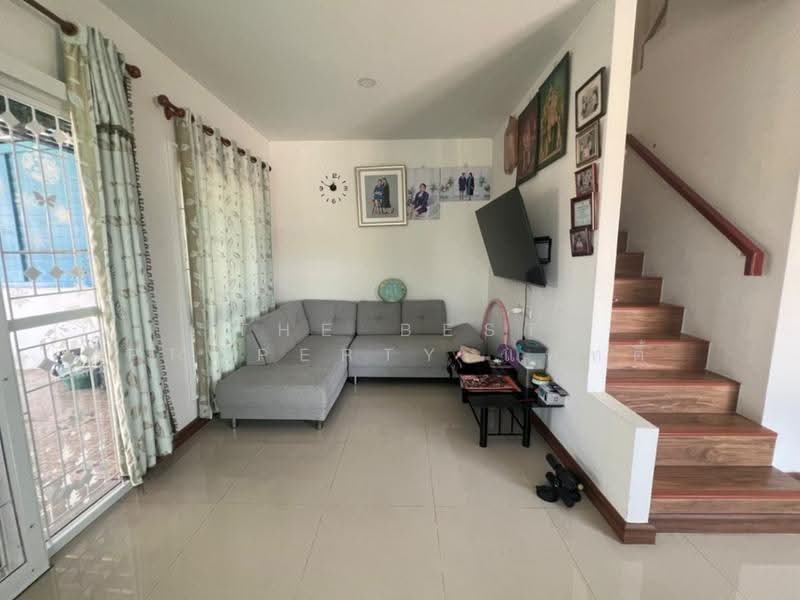 ฟลอร่าวิลล์ ฉลองกรุง61 (Flora Ville Chalong Krung61), กรุงเทพ, ลำปลาทิว, ลาดกระบัง, กรุงเทพ, 100 ตร.ม., ทาวน์เฮ้าส์ ขาย, โดย The Best Property แพทตี้, 500541556 - DDproperty.com