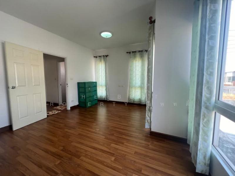 ฟลอร่าวิลล์ ฉลองกรุง61 (Flora Ville Chalong Krung61), Bangkok, Lam Pla Tiew, Lat Krabang, Bangkok, 3 Bedrooms, 100 sqm, Townhouse For Sale, by The Best Property แพทตี้, 500541556 - DDproperty.com