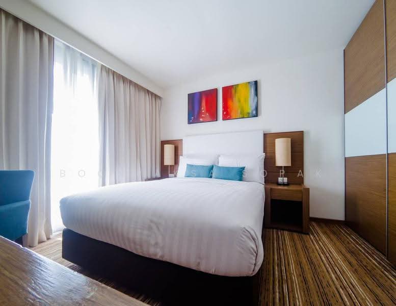 Oakwood Residence Sukhumvit Thonglor, Bangkok, 113 Soi Thonglor 13, Sukhumvit 55, Khlong Tan Nua, Watthana, Bangkok, 3 Bedrooms, 183 sqm, Apartment For Rent, by Boonraksa Sopak, 500541591 - DDproperty.com