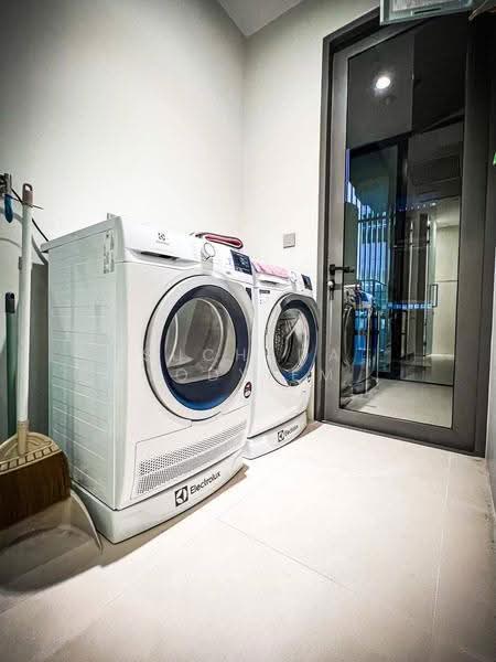 Vittorio 39, Bangkok, 8 Sukhumvit, Khlong Tan Nua, Watthana, Bangkok, 2 Bedrooms, 100 sqm, Condo For Sale, by Suchada Yodyiem, 500541647 - DDproperty.com