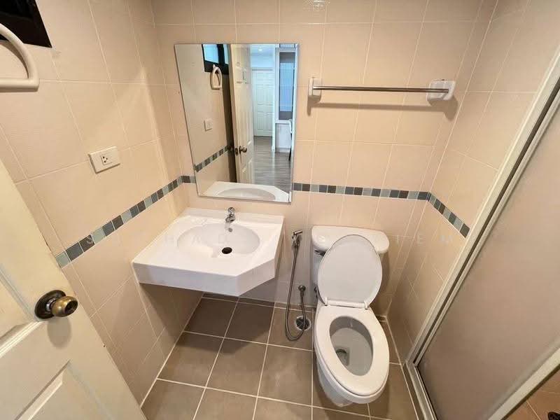 Lumpini Place Narathiwas-Chaopraya, Bangkok, 1298 Rama 3 Road, Chong Nonsi, Yan Nawa, Bangkok, 2 Bedrooms, 64 sqm, Condo For Sale, by Suchada Yodyiem, 500541695 - DDproperty.com