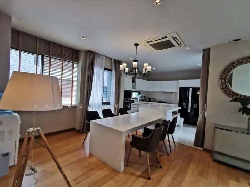 undefined, Bangkok, Huai Khwang, Bangkok, 4 Bedrooms, 300 sqm, Single Detached House For Rent, by Patraporn Kansri, 500541767 - DDproperty.com