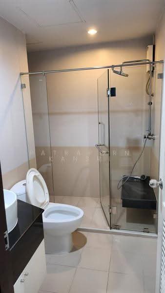 Sukhumvit Living Town, Bangkok, 299 Sukhumvit 21 Road, Khlongtoei Nua, Watthana, Bangkok, 2 Bedrooms, 99 sqm, Condo For Rent, by Patraporn Kansri, 500541895 - DDproperty.com