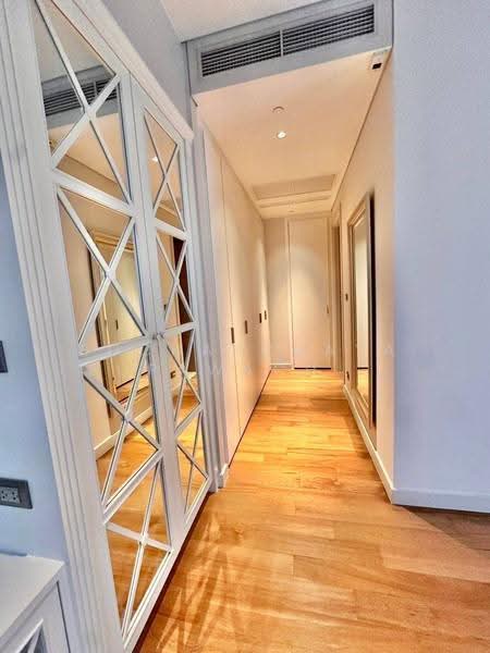 Sindhorn Residence, Bangkok, 54 Soi Ton Son, Lumphini, Pathum Wan, Bangkok, 1 Bedroom, 72 sqm, Condo For Rent, by Suchatchaya Supawachiranant, 500542113 - DDproperty.com