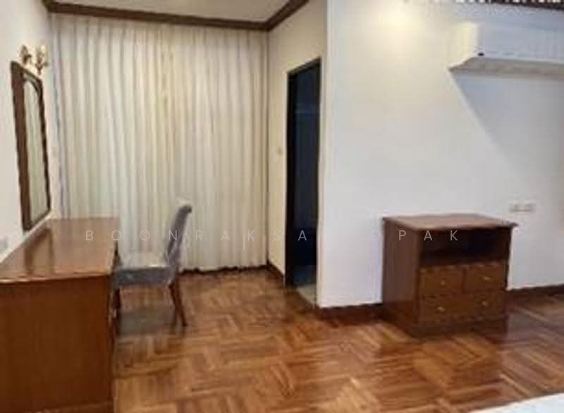 Sriratana Mansion 2, Bangkok, 59 Soi Sukhumvit 23, Khlongtoei Nua, Watthana, Bangkok, 3 Bedrooms, 270 sqm, Apartment For Rent, by Boonraksa Sopak, 500542153 - DDproperty.com