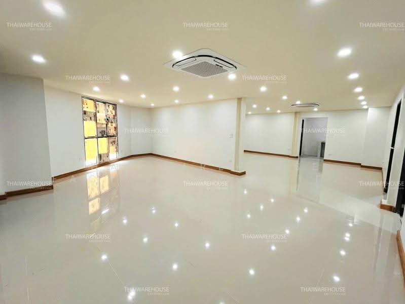 120 ตร.ม. โรงงาน/โกดัง ขาย-เช่า บางรักน้อย | สำนักงาน | 6 ล้อ, นนทบุรี, บางรักน้อย, เมืองนนทบุรี, นนทบุรี, 720 ตร.ม., โกดัง-โรงงาน ให้เช่า, โดย THAI WAREHOUSE FACTORY CO., LTD., 500542239 - DDproperty.com