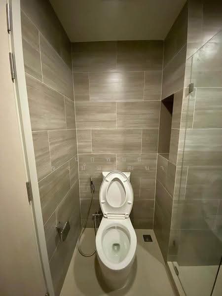 Maestro 03 Ratchada-Rama 9, Bangkok, Soi Ratchadaphisek 3 Ratchadaphisek Road, Din Daeng, Bangkok, 1 Bedroom, 30 sqm, Condo For Sale, by Narupon Jongmanwattana, 500542301 - DDproperty.com