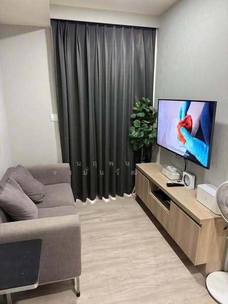 Maestro 03 Ratchada-Rama 9, Bangkok, Soi Ratchadaphisek 3 Ratchadaphisek Road, Din Daeng, Bangkok, 1 Bedroom, 30 sqm, Condo For Sale, by Narupon Jongmanwattana, 500542301 - DDproperty.com