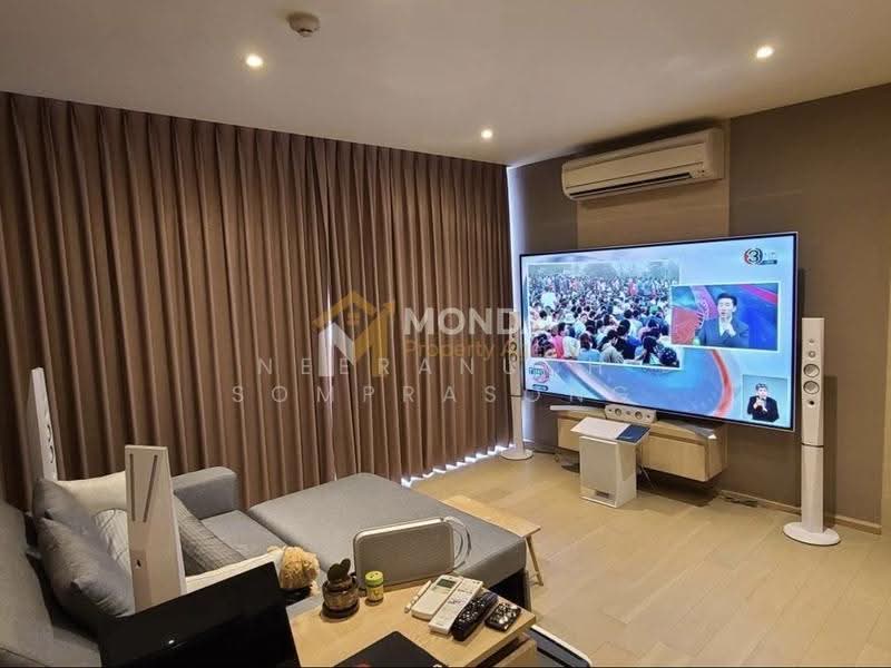 Klass Silom, Bangkok, 52 Silom Road, Silom, Bang Rak, Bangkok, 1 Bedroom, 42 sqm, Condo For Sale, by Neeranuch Somprasong, 500542334 - DDproperty.com