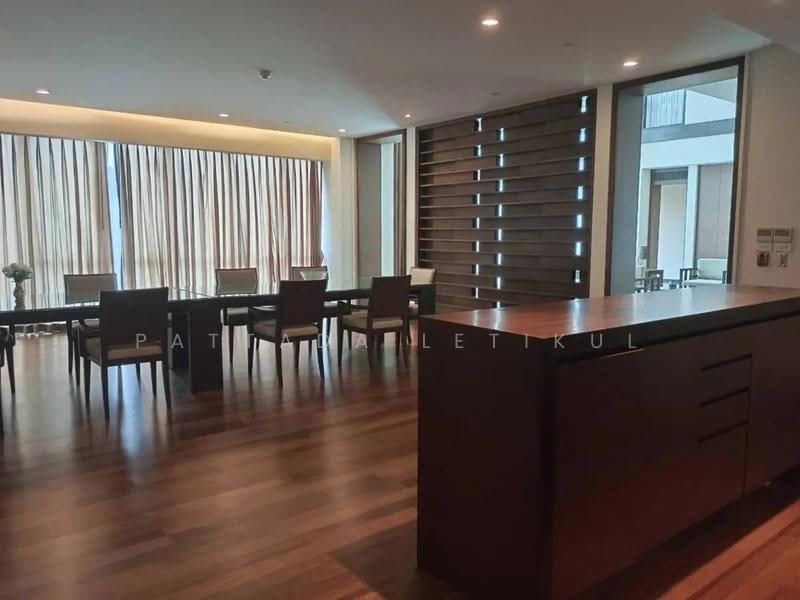 Vasu The Residence, Bangkok, Soi Sukhumvit 55, Khlong Tan Nua, Watthana, Bangkok, 4 Bedrooms, 550 sqm, Apartment For Rent, by Pattada Letikul, 500542343 - DDproperty.com