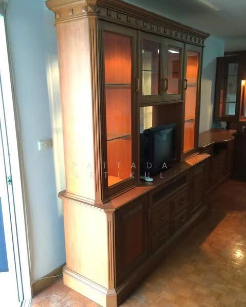 Sukhumvit Suite, Bangkok, 19 Soi Sukhumvit 13, Khlongtoei Nua, Watthana, Bangkok, 1 Bedroom, 75 sqm, Condo For Sale, by Pattada Letikul, 500542356 - DDproperty.com