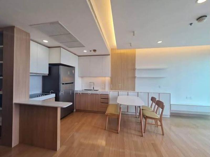Siri At Sukhumvit, Bangkok, 902 Sukhumvit Road, Phra Kanong, Khlong Toei, Bangkok, 2 Bedrooms, 70 sqm, Condo For Rent, by Tarit Chinsomboon, 500542440 - DDproperty.com