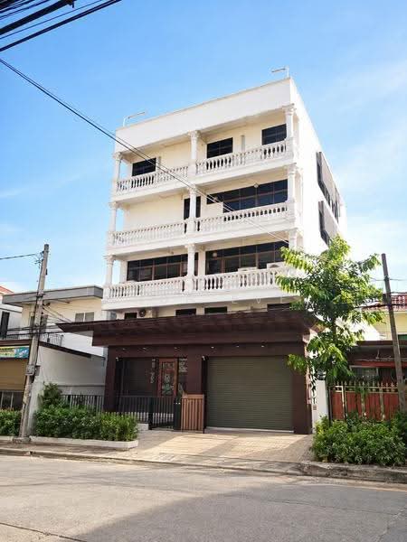 Commercial Building for Rent in Onnut 70/1 Ideal for Office Showroom Clinic Warehouse Online Busine, Bangkok, สุขุมวิท70/1, Bang Na Nuea, Bang Na, Bangkok, , 675 sqm, Shophouse For Rent, by Khun Eve, 500542480 - DDproperty.com