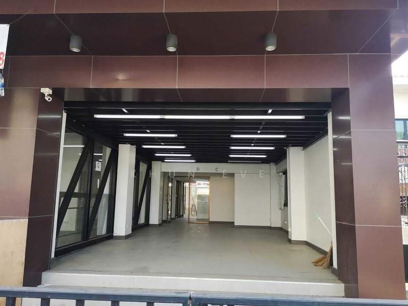 Commercial Building for Rent in Onnut 70/1 Ideal for Office Showroom Clinic Warehouse Online Busine, Bangkok, สุขุมวิท70/1, Bang Na Nuea, Bang Na, Bangkok, , 675 sqm, Shophouse For Rent, by Khun Eve, 500542480 - DDproperty.com