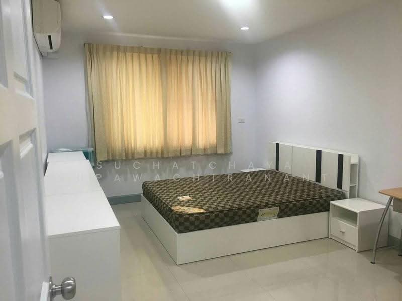 Royal Castle Sukhumvit, Bangkok, 30 Soi Sukhumvit 39, Khlongtoei Nua, Watthana, Bangkok, 3 Bedrooms, 160 sqm, Condo For Rent, by Suchatchaya Supawachiranant, 500542548 - DDproperty.com
