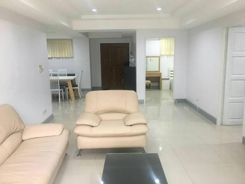 Royal Castle Sukhumvit, Bangkok, 30 Soi Sukhumvit 39, Khlongtoei Nua, Watthana, Bangkok, 3 Bedrooms, 160 sqm, Condo For Rent, by Suchatchaya Supawachiranant, 500542548 - DDproperty.com