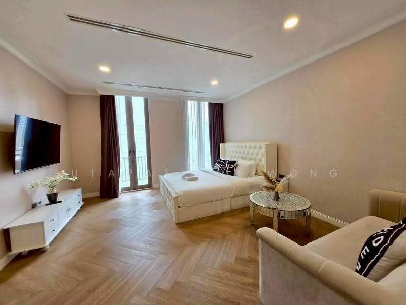 749 Residence, Bangkok, 56-1 Soi Sukhumvit 49/1, Khlong Tan Nua, Watthana, Bangkok, 4 Bedrooms, 680 sqm, Townhouse For Rent, by Sutapat Pariwong, 500542569 - DDproperty.com