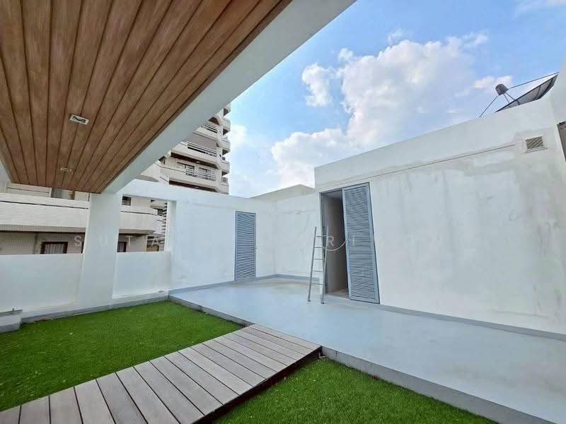 749 Residence, Bangkok, 56-1 Soi Sukhumvit 49/1, Khlong Tan Nua, Watthana, Bangkok, 4 Bedrooms, 680 sqm, Townhouse For Rent, by Sutapat Pariwong, 500542569 - DDproperty.com