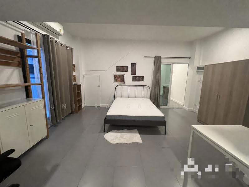 Sammakon Ramkhamhaeng : สัมมากร รามคำแหง, กรุงเทพ, ถนนรามคำแหง, สะพานสูง, กรุงเทพ, 110 ตร.ม., Townhouse ให้เช่า, โดย Sunitra Sachdev, 500542605 - DDproperty.com
