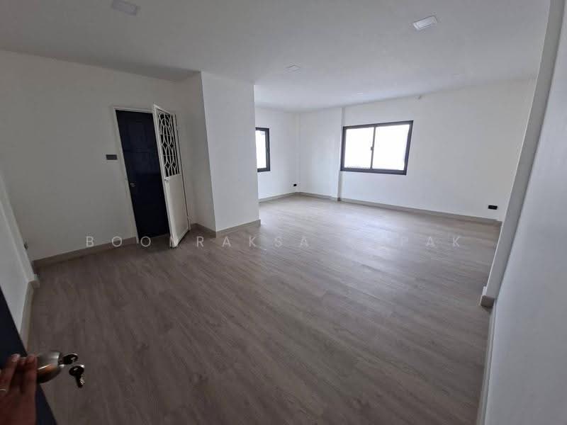 บ้าน 4-ห้องนอน, กรุงเทพ, บางจาก, พระโขนง, กรุงเทพ, 200 ตร.ม., บ้านเดี่ยว ให้เช่า, โดย Boonraksa Sopak, 500542615 - DDproperty.com