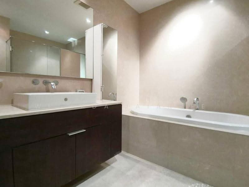 The Madison, Bangkok, Sukhumvit 41, Khlong Tan Nua, Watthana, Bangkok, 2 Bedrooms, 115 sqm, Condo For Rent, by Withada Jaiarree, 500542687 - DDproperty.com
