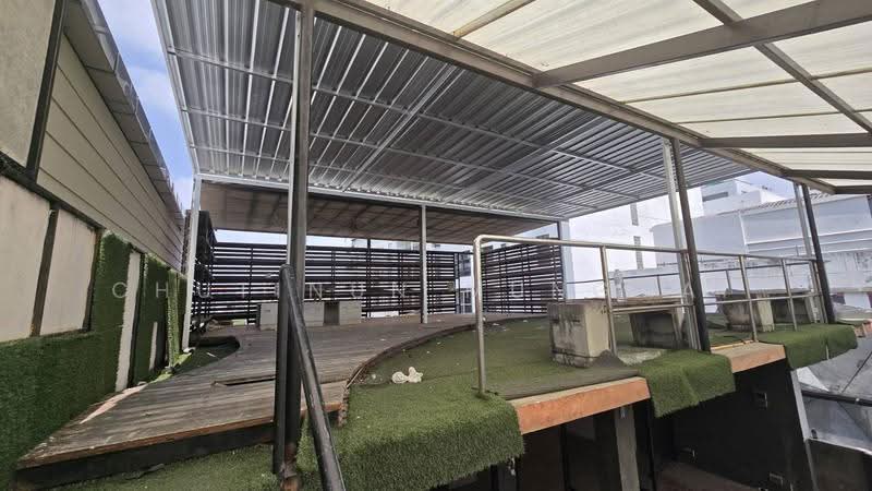 Corner Shophouse for Rent in Thonglor | 4 Storeys + Rooftop, Bangkok, ทองหล่อ, Khlong Tan Nua, Watthana, Bangkok, , 496 sqm, Shophouse For Rent, by Chutinun Mungmai, 500542738 - DDproperty.com