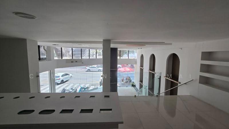 Corner Shophouse for Rent in Thonglor | 4 Storeys + Rooftop, Bangkok, ทองหล่อ, Khlong Tan Nua, Watthana, Bangkok, , 496 sqm, Shophouse For Rent, by Chutinun Mungmai, 500542738 - DDproperty.com