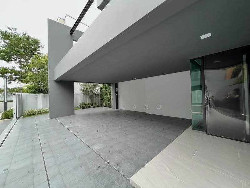 VIVE Krungthep Kreetha, Bangkok, Krungthep Kreetha Road, Saphan Sung, Bangkok, 4 Bedrooms, 421 sqm, Single Detached House For Rent, by Ivy Jang, 500542810 - DDproperty.com