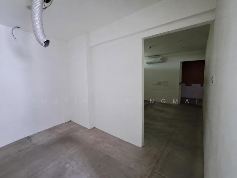 Thonglor Retail Space for Rent near Samitivej Hospital 2 Storeys, Bangkok, ทองหล่อ 13, Khlong Tan Nua, Watthana, Bangkok, , 232 sqm, Shophouse For Rent, by Chutinun Mungmai, 500543077 - DDproperty.com