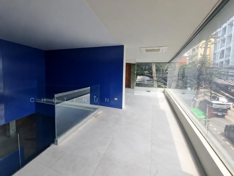 Thonglor Retail Space for Rent near Samitivej Hospital 2 Storeys, Bangkok, ทองหล่อ 13, Khlong Tan Nua, Watthana, Bangkok, , 232 sqm, Shophouse For Rent, by Chutinun Mungmai, 500543077 - DDproperty.com